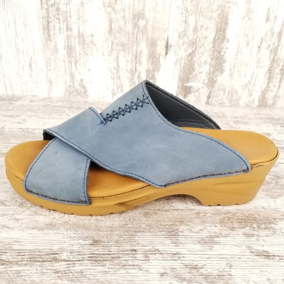 light blue dansko clogs